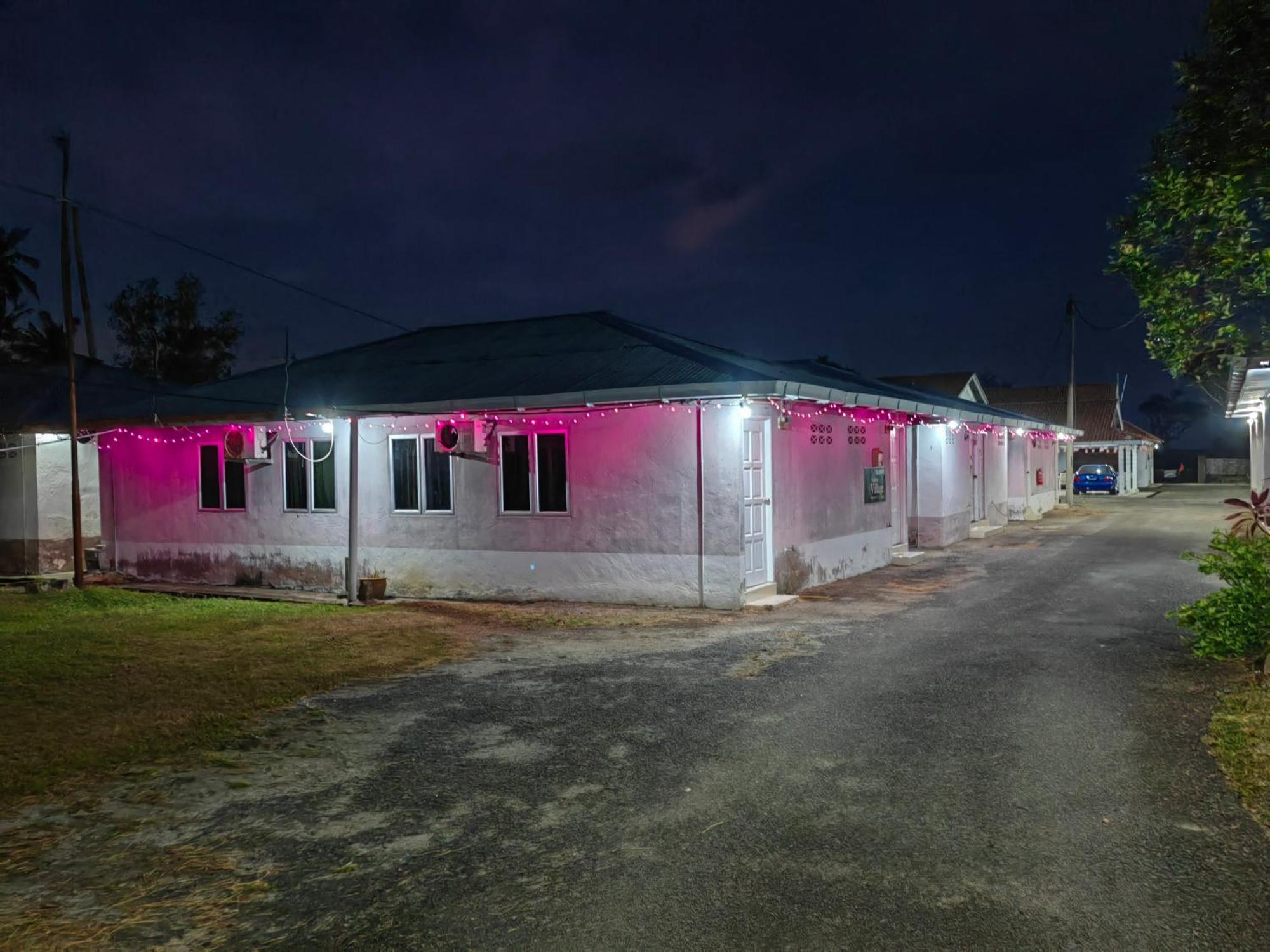 Marang Village Resort Екстериор снимка