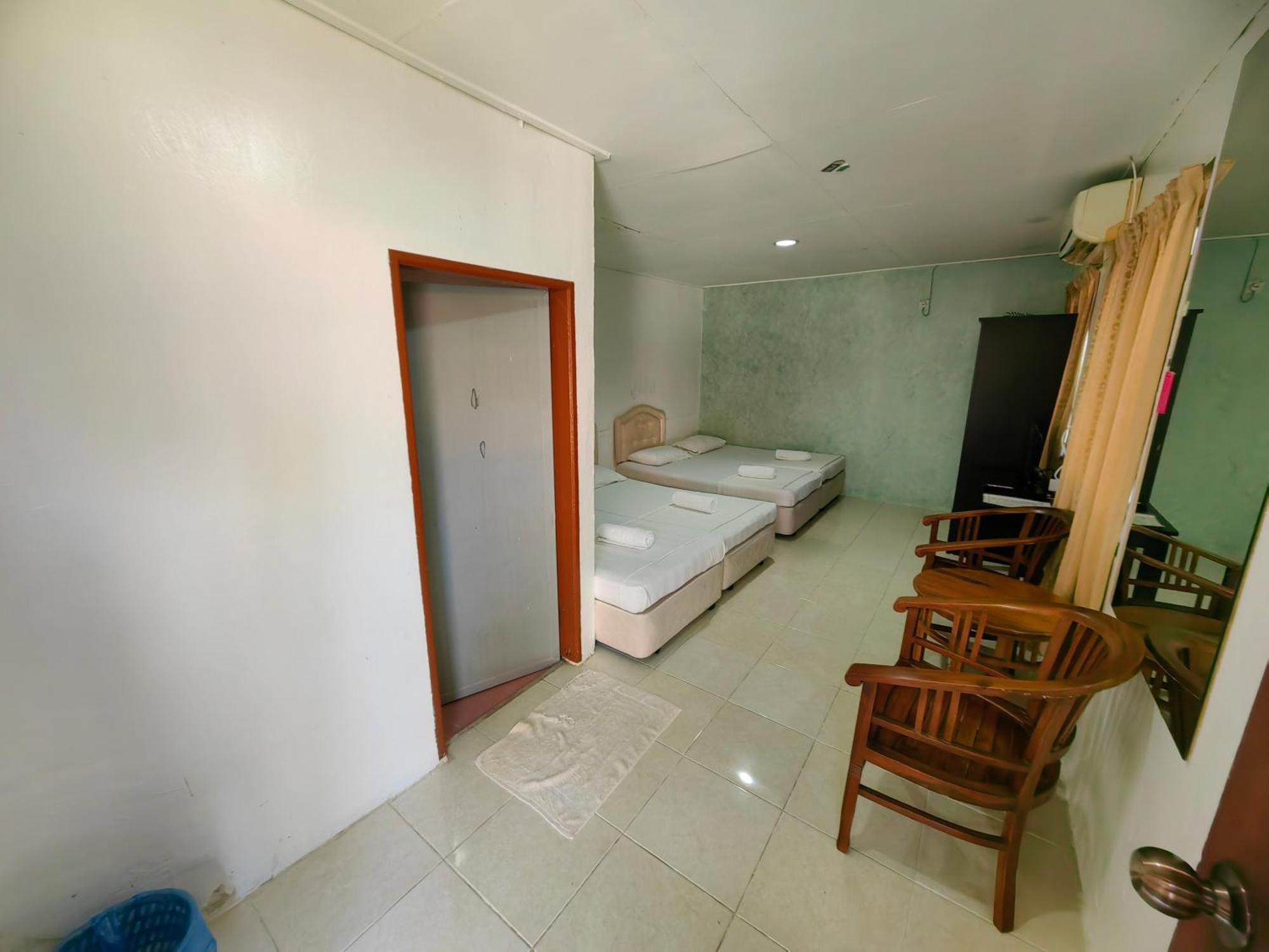 Marang Village Resort Екстериор снимка