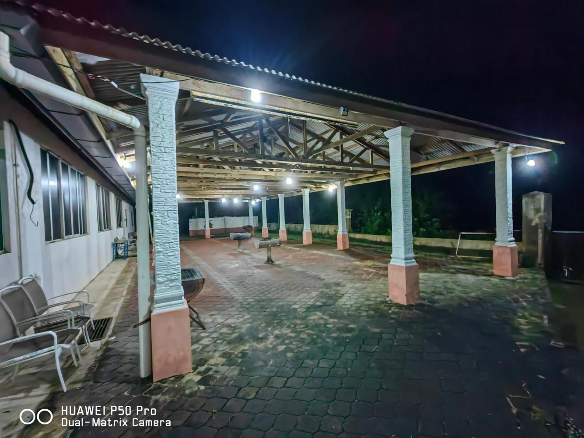 Marang Village Resort Екстериор снимка